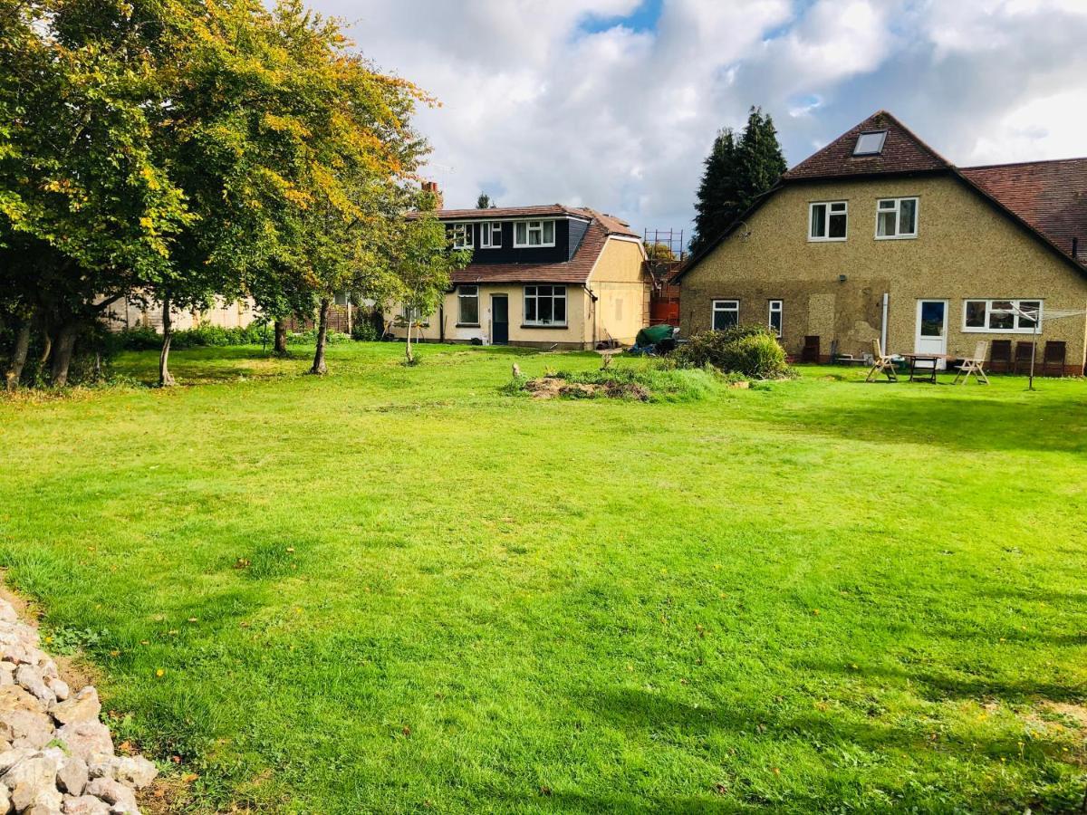Amazing Quiet Garden House Near London Luton Airport Διαμέρισμα Εξωτερικό φωτογραφία