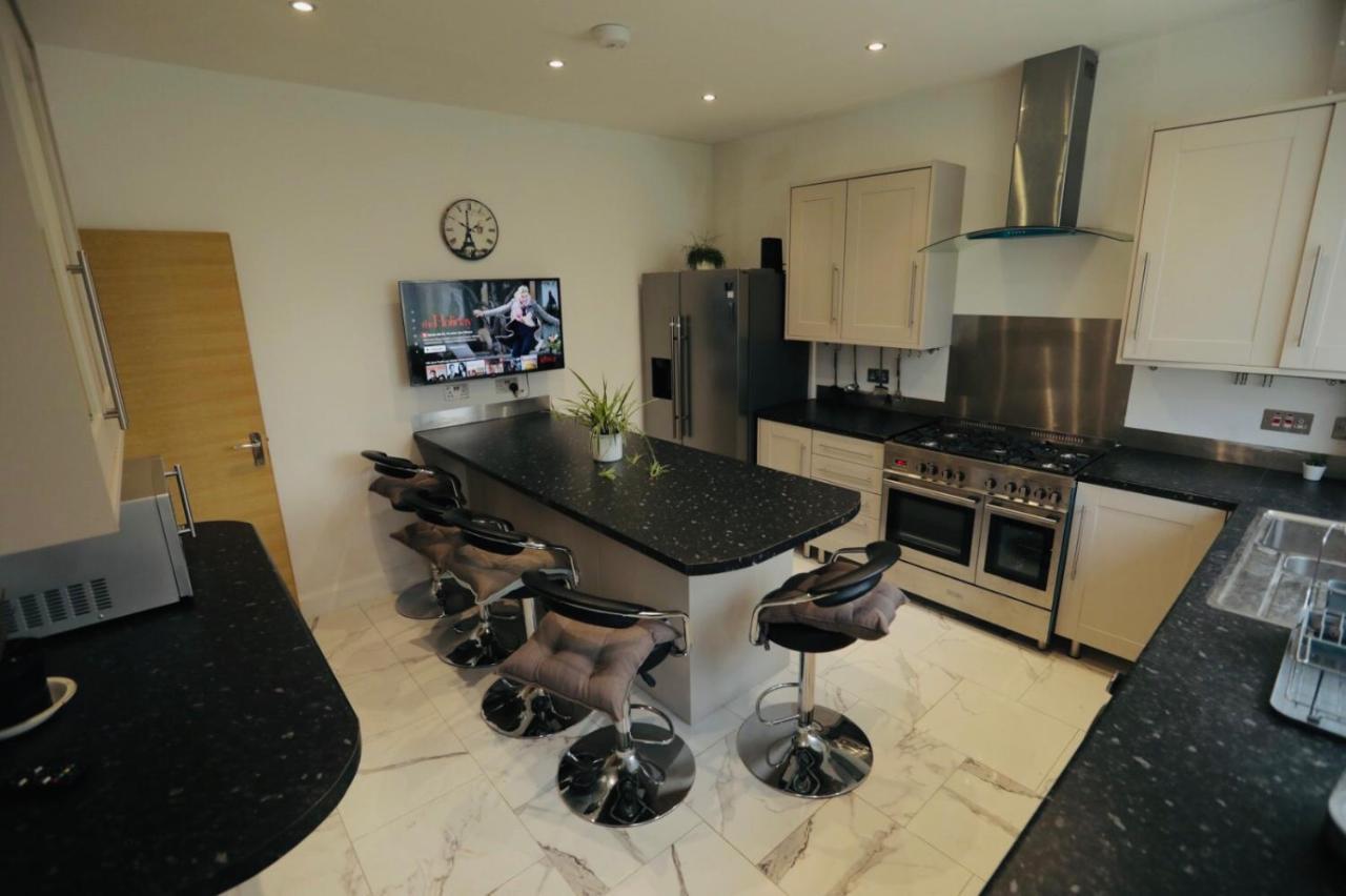 Amazing Quiet Garden House Near London Luton Airport Διαμέρισμα Εξωτερικό φωτογραφία