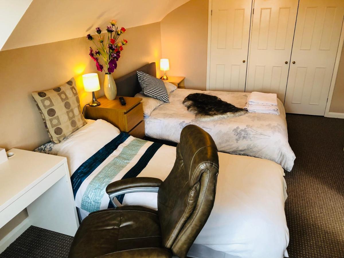 Amazing Quiet Garden House Near London Luton Airport Διαμέρισμα Εξωτερικό φωτογραφία
